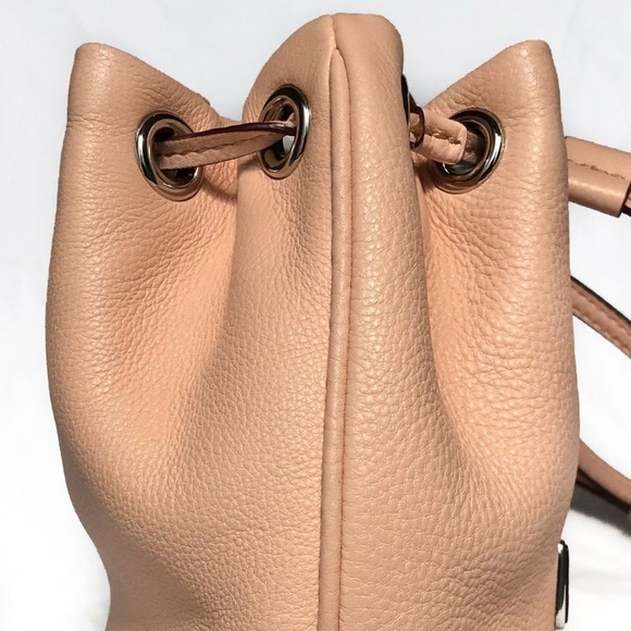 🚫SOLD🚫 Marc Jacobs Too Hot To Handle Crossbody - Picture 3 of 8